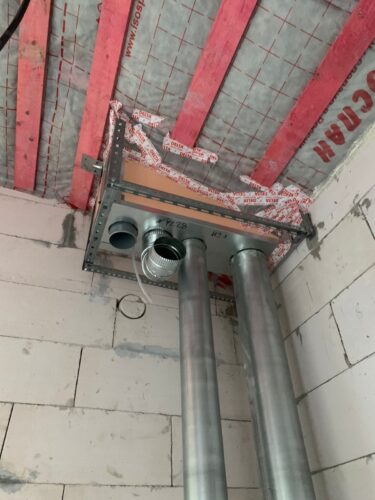 Установка четырёх вентшахт в газоблочном доме в посёлке Шаховская